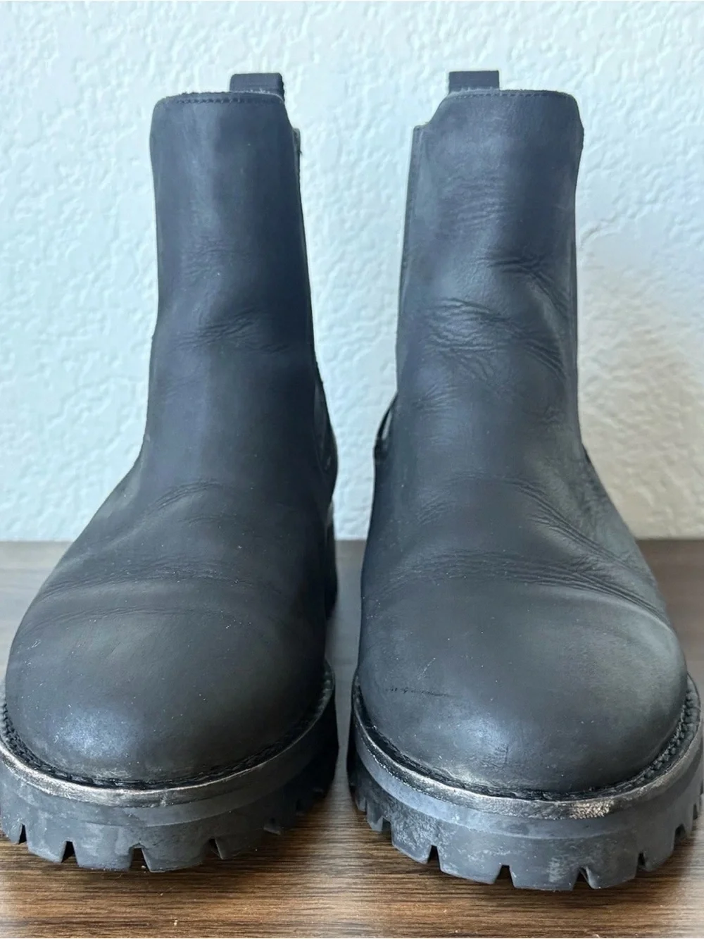 Thursday Boot Company Men’s Black Chukka Lug Boots Size 8.5